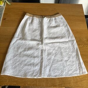 Hartford Alternative Classics White Linen Midi Skirt with Tan Waistband